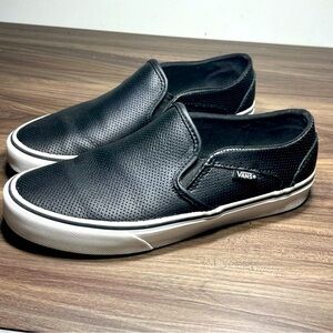 Vans Slip On Sneakers Black 508731 Leather Low Top Perforated Women’s 7.5